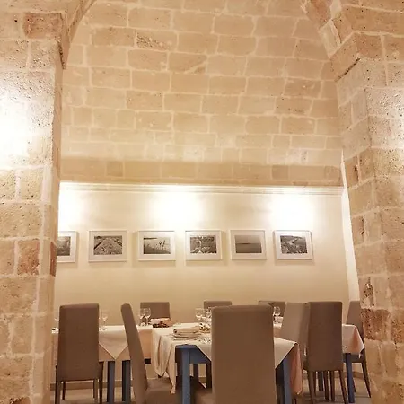 Lodge Antica Masseria Torre Mozza
